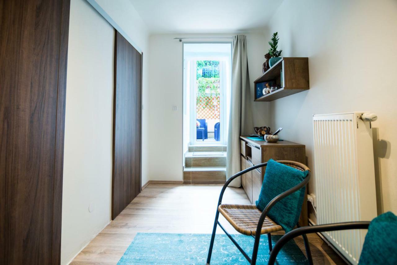 Nice Home To Stay At Prague Close To Castle With Terrace And Garden ภายนอก รูปภาพ
