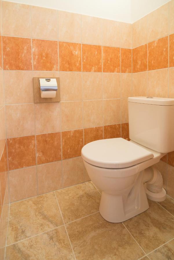 Nice Home To Stay At Prague Close To Castle With Terrace And Garden ภายนอก รูปภาพ